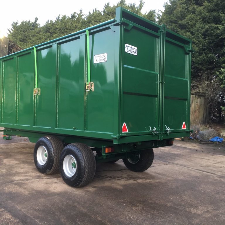 Armstrong & Holmes 2 Tonne Horse Muck Trailer in Green